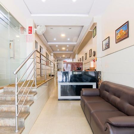Hotel Central Suites Bangalore Exteriör bild