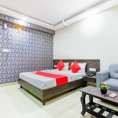 Hotel Central Suites Bangalore Exteriör bild