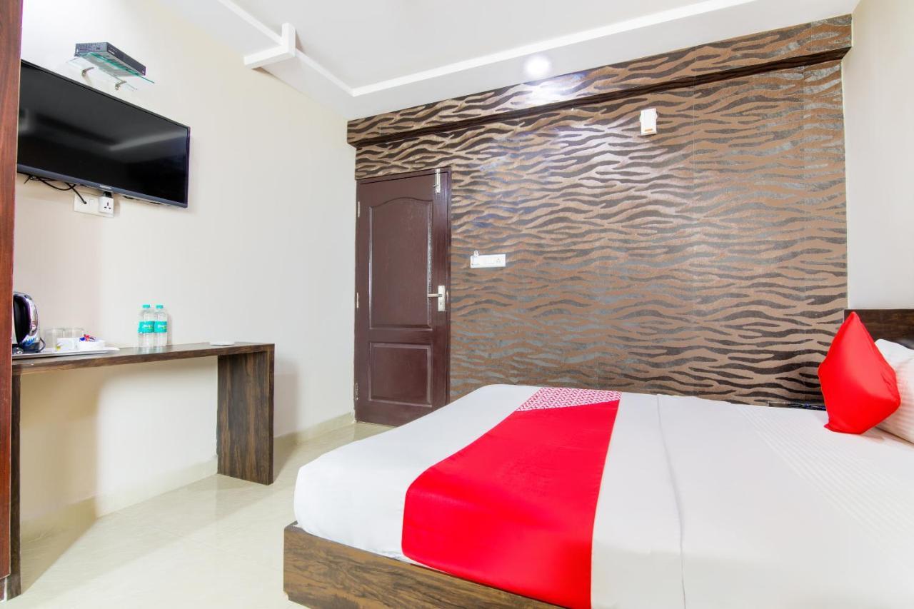 Hotel Central Suites Bangalore Exteriör bild