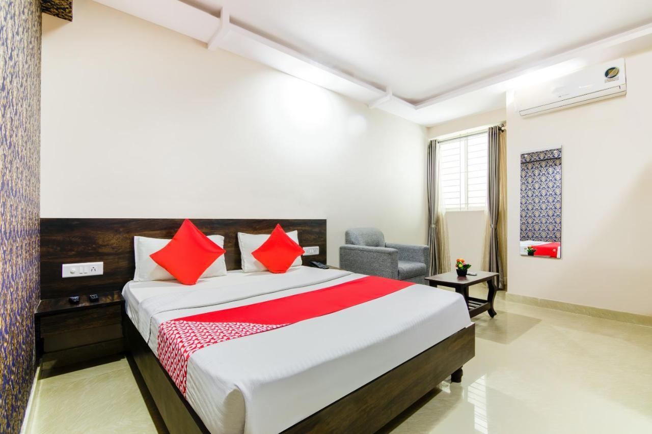 Hotel Central Suites Bangalore Exteriör bild