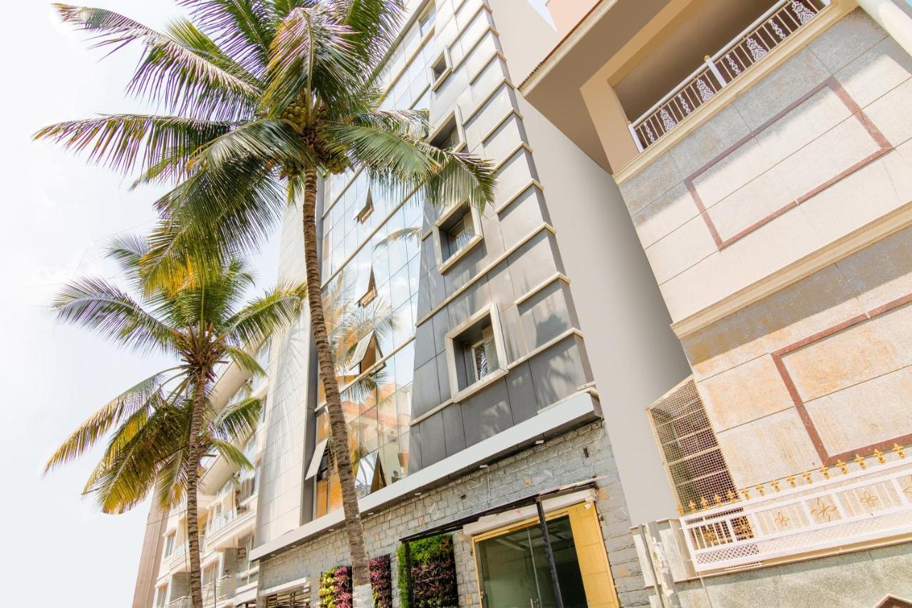 Hotel Central Suites Bangalore Exteriör bild