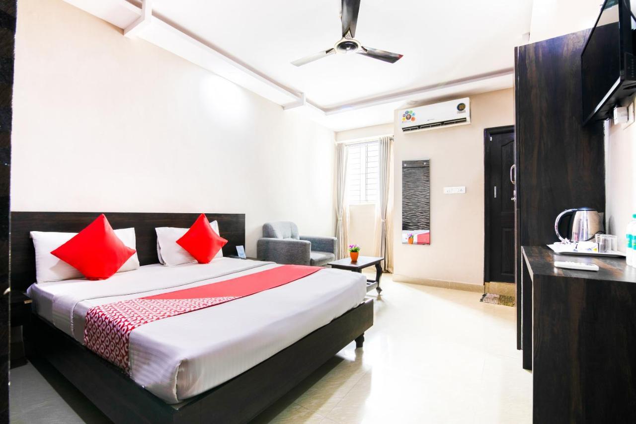 Hotel Central Suites Bangalore Exteriör bild