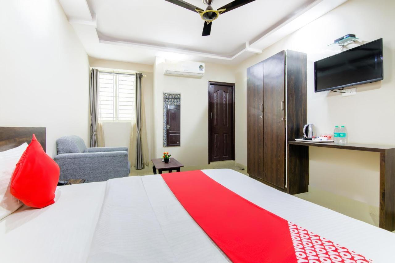 Hotel Central Suites Bangalore Exteriör bild